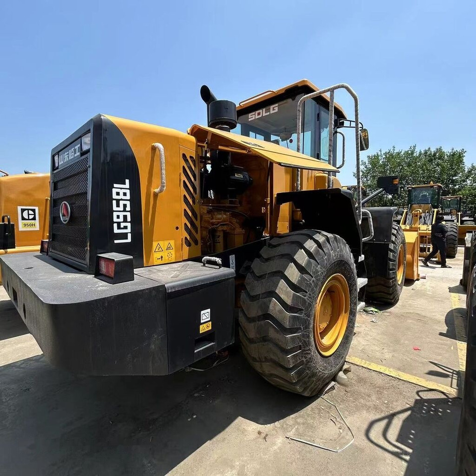 SDLG LG958L - Wheel loader: picture 5 SDLG LG958L - Wheel loader: picture 5