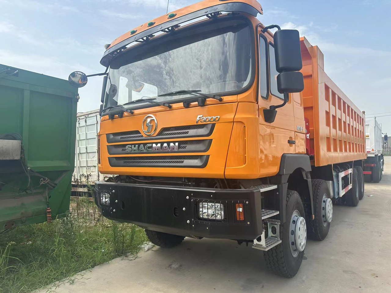 Shacman F3000 8x4 - Tipper: picture 2 Shacman F3000 8x4 - Tipper: picture 2
