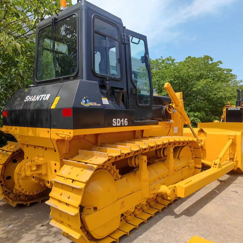 Shantui SD16 - Bulldozer: picture 5 Shantui SD16 - Bulldozer: picture 5
