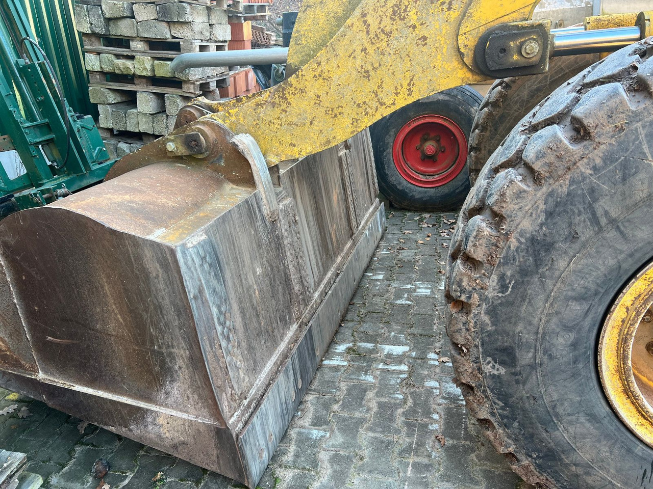 Komatsu WA 270 - Wheel loader: picture 3 Komatsu WA 270 - Wheel loader: picture 3