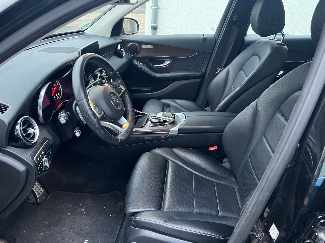 Mercedes-Benz GLC 250 GLC GLC 250 d 4Matic - SUV: picture 3 Mercedes-Benz GLC 250 GLC GLC 250 d 4Matic - SUV: picture 3