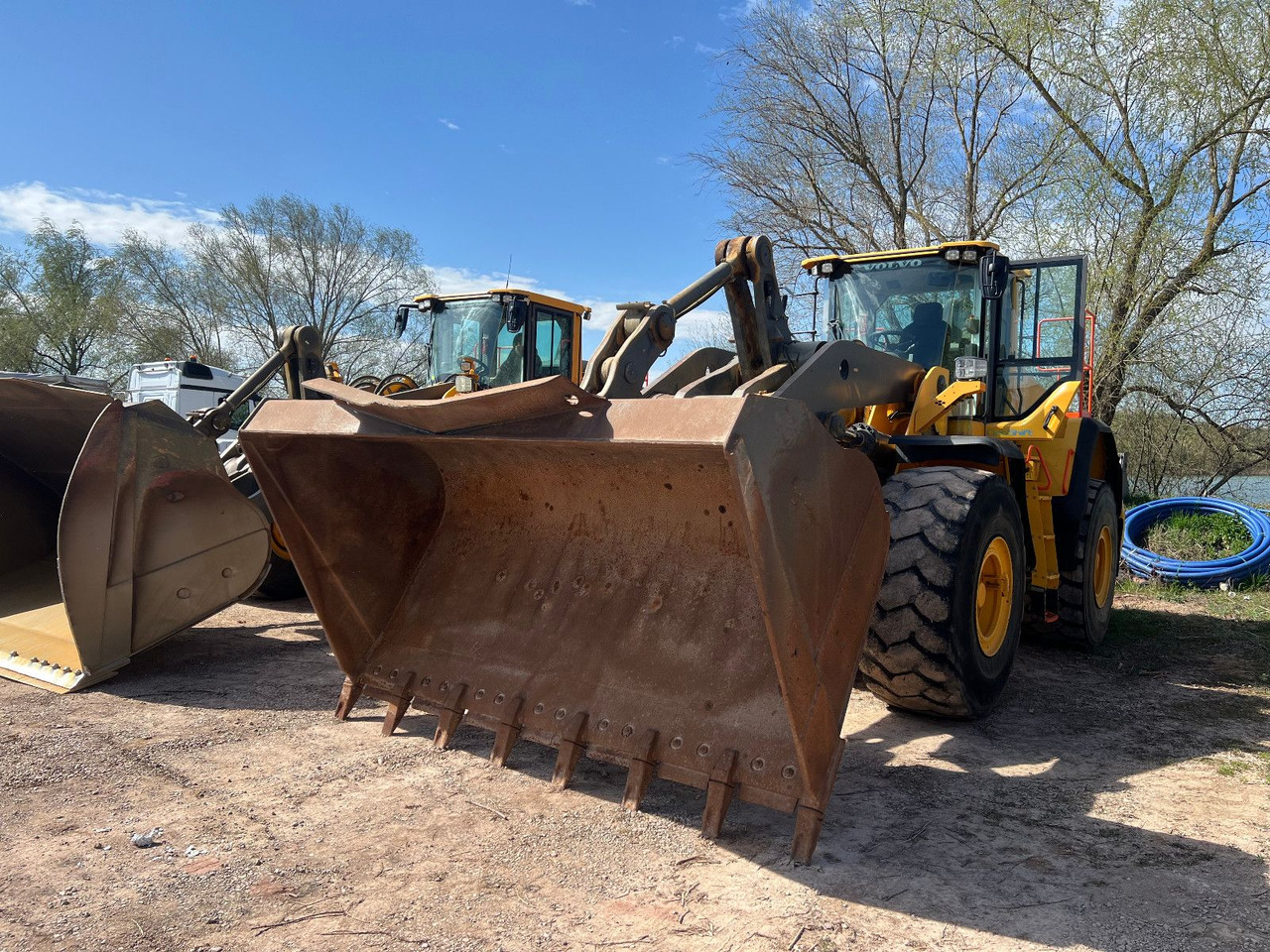 Volvo L 180 H 2x vorhanden - Wheel loader: picture 4 Volvo L 180 H 2x vorhanden - Wheel loader: picture 4