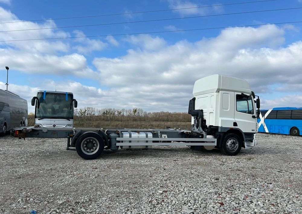 DAF CF75.310 - Cab chassis truck: picture 2 DAF CF75.310 - Cab chassis truck: picture 2