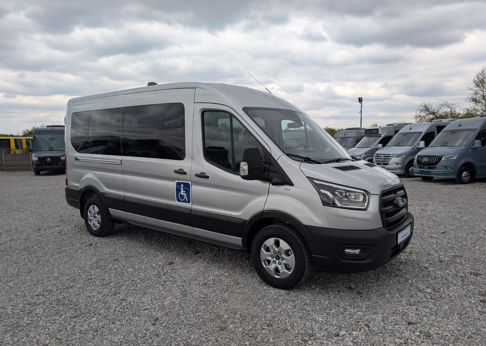Ford Transit - Minibus, Passenger van: picture 1 Ford Transit - Minibus, Passenger van: picture 1