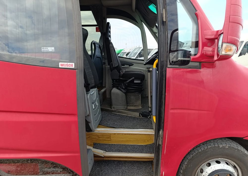 Minibus, Passenger van Iveco Sunrise: picture 9