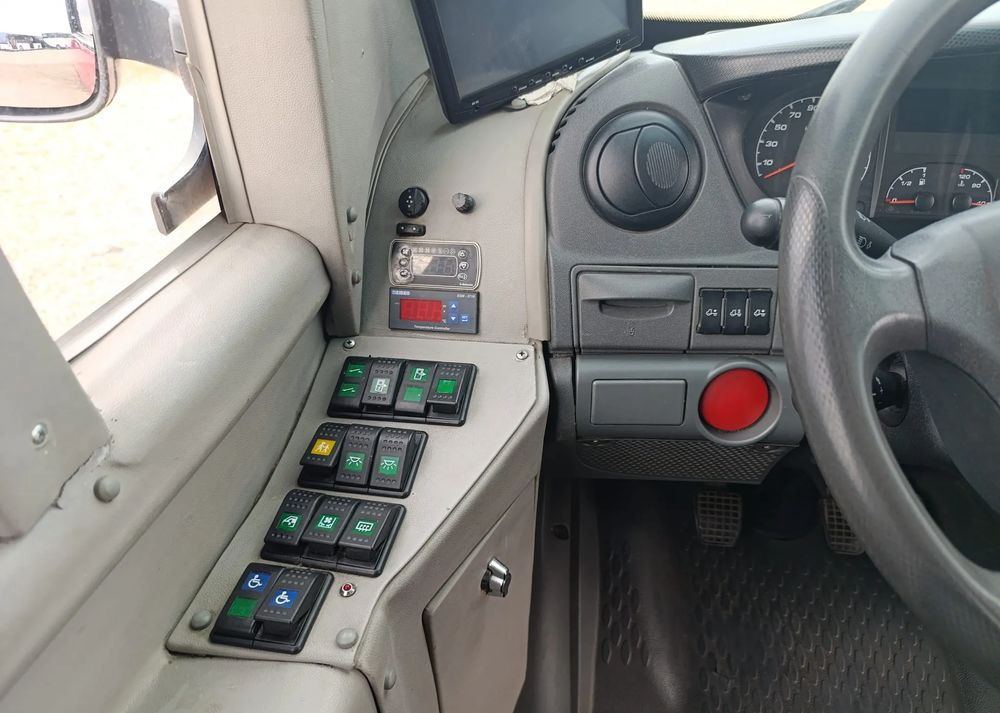 Minibus, Passenger van Iveco Sunrise: picture 12