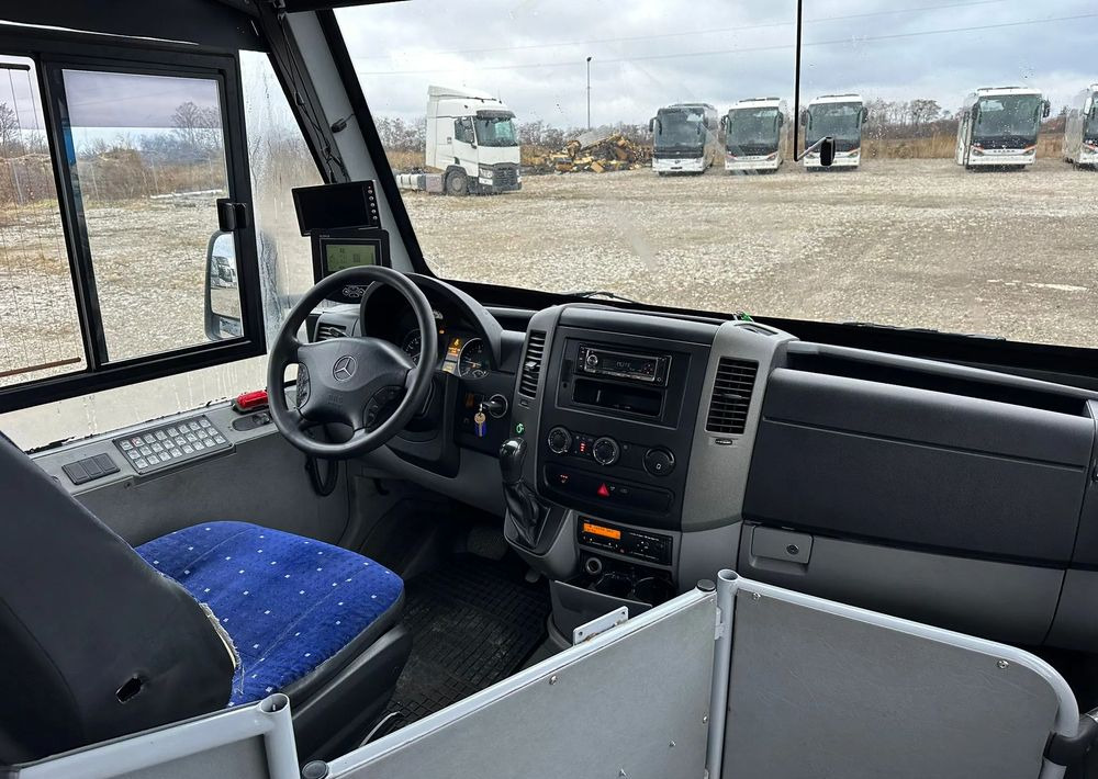 City bus Mercedes-Benz Sprinter 516: picture 11
