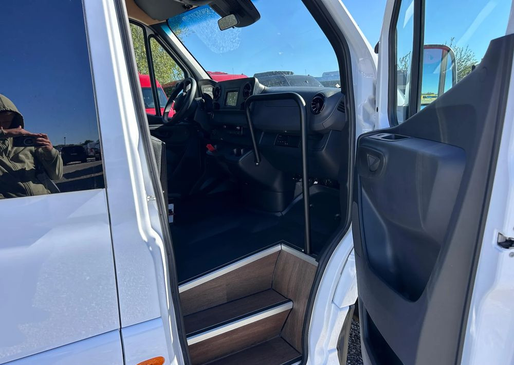 New Minibus, Passenger van Mercedes-Benz Sprinter 519: picture 11 New Minibus, Passenger van Mercedes-Benz Sprinter 519: picture 11