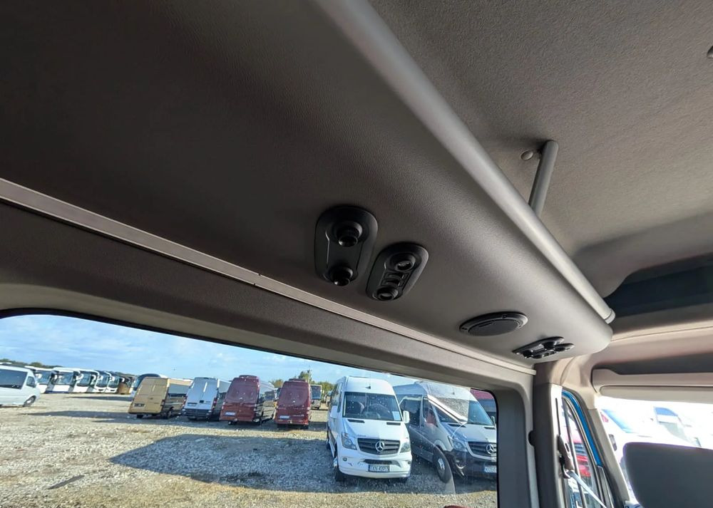 Minibus, Passenger van Renault Master: picture 18