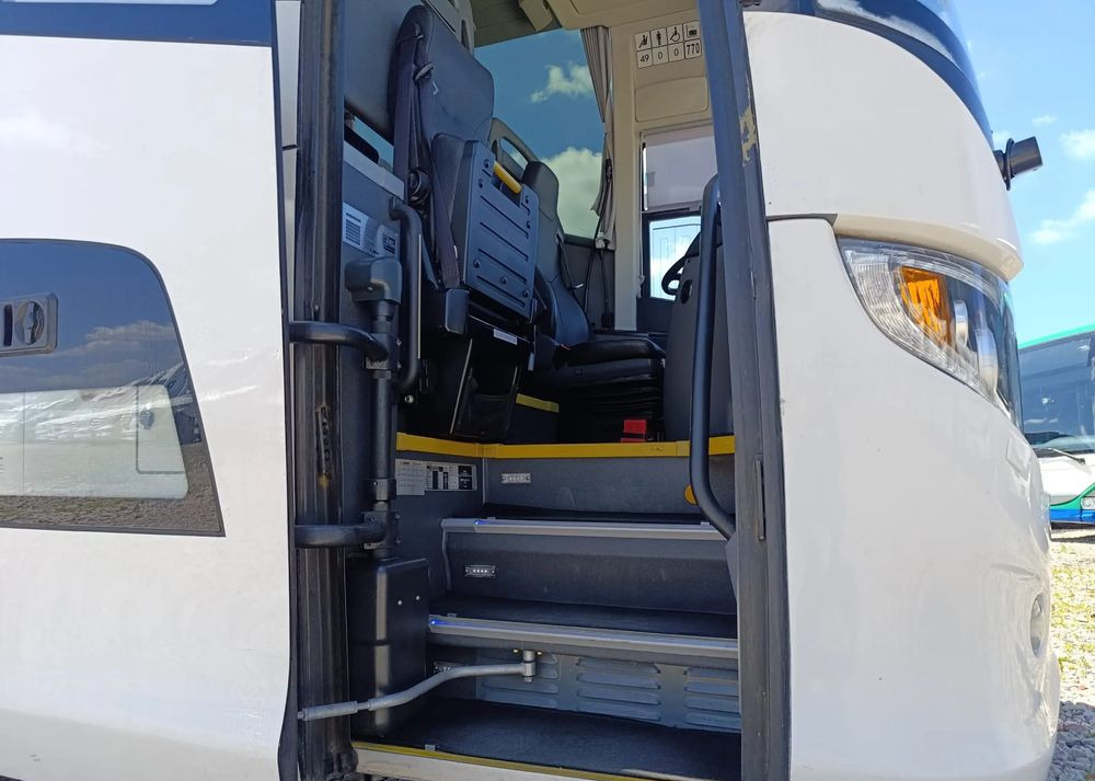 Coach Scania HIGER: picture 13