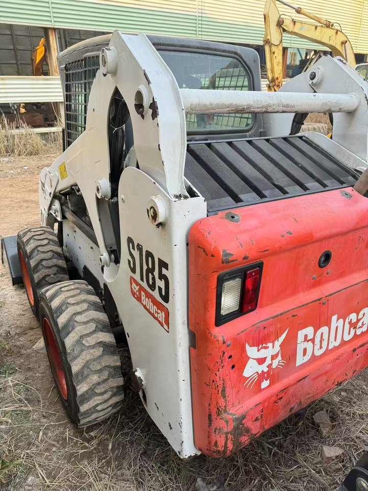 BOBCAT S185 - Skid steer loader: picture 2 BOBCAT S185 - Skid steer loader: picture 2