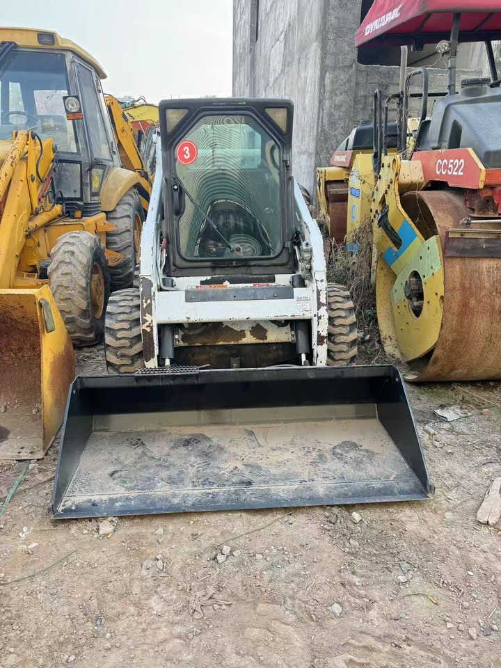 BOBCAT S185 - Skid steer loader: picture 1 BOBCAT S185 - Skid steer loader: picture 1
