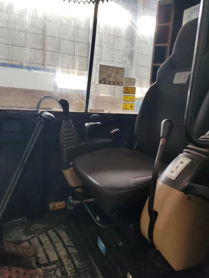 CATERPILLAR 306E2 - Mini excavator: picture 4 CATERPILLAR 306E2 - Mini excavator: picture 4