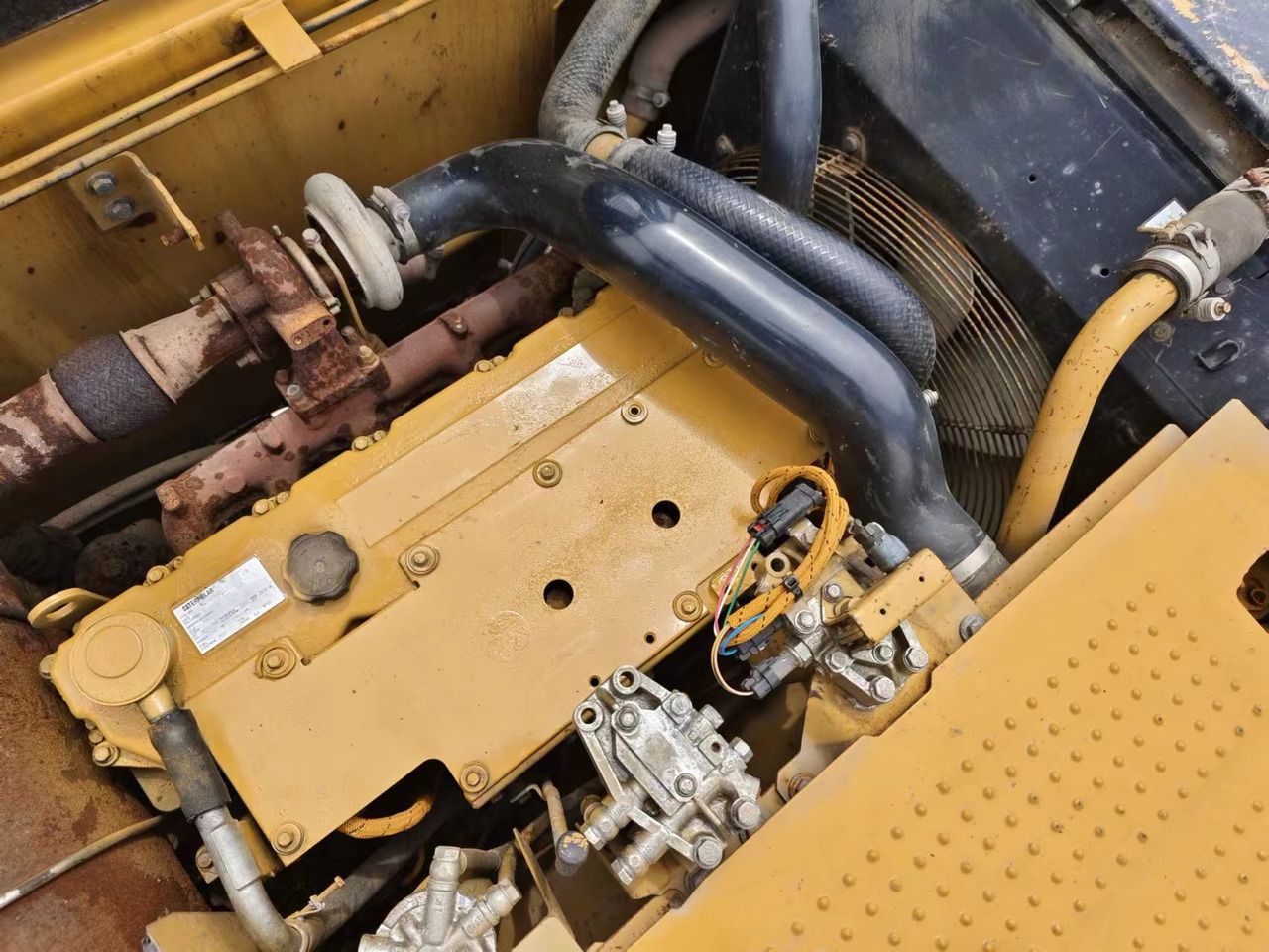 CATERPILLAR 320D2 - Crawler excavator: picture 4 CATERPILLAR 320D2 - Crawler excavator: picture 4