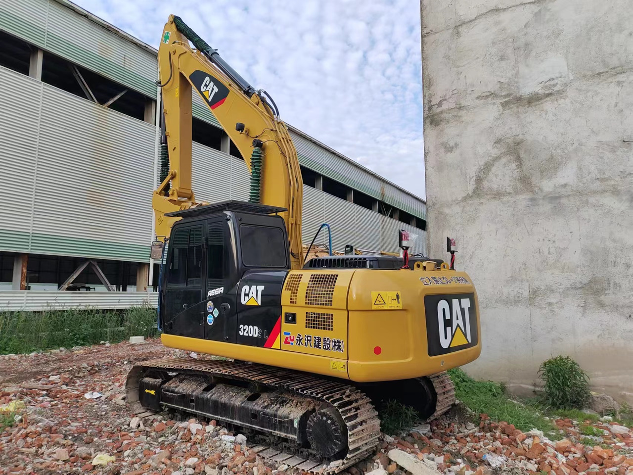 CATERPILLAR 320D2L CAT 320D - Crawler excavator: picture 1 CATERPILLAR 320D2L CAT 320D - Crawler excavator: picture 1