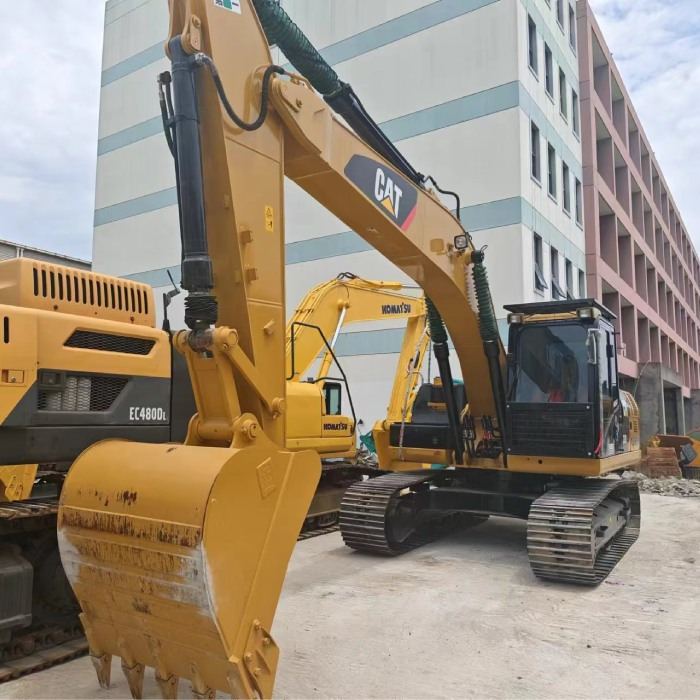 CATERPILLAR 320DL - Crawler excavator: picture 3 CATERPILLAR 320DL - Crawler excavator: picture 3