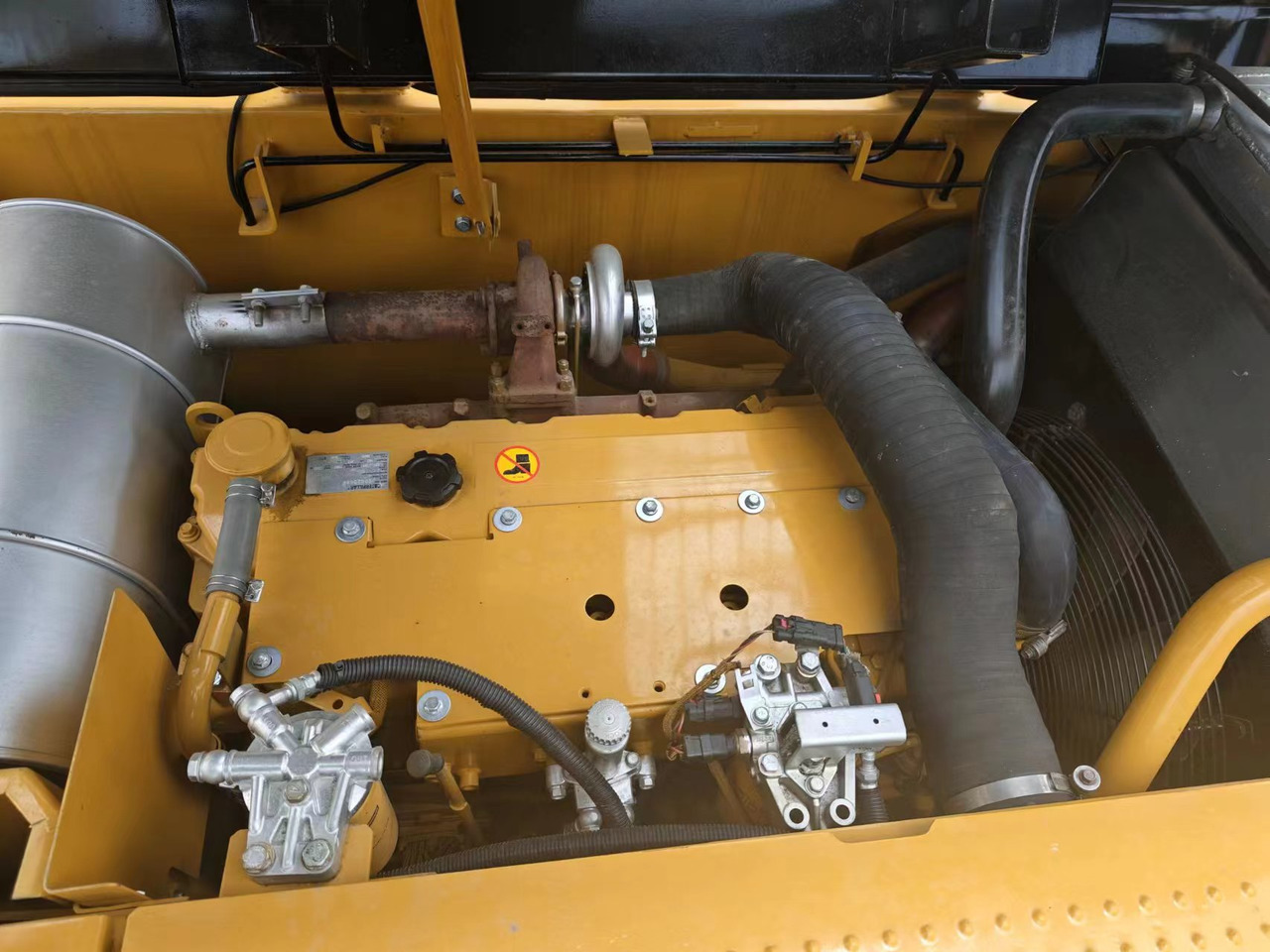 CATERPILLAR 320DL - Crawler excavator: picture 4 CATERPILLAR 320DL - Crawler excavator: picture 4