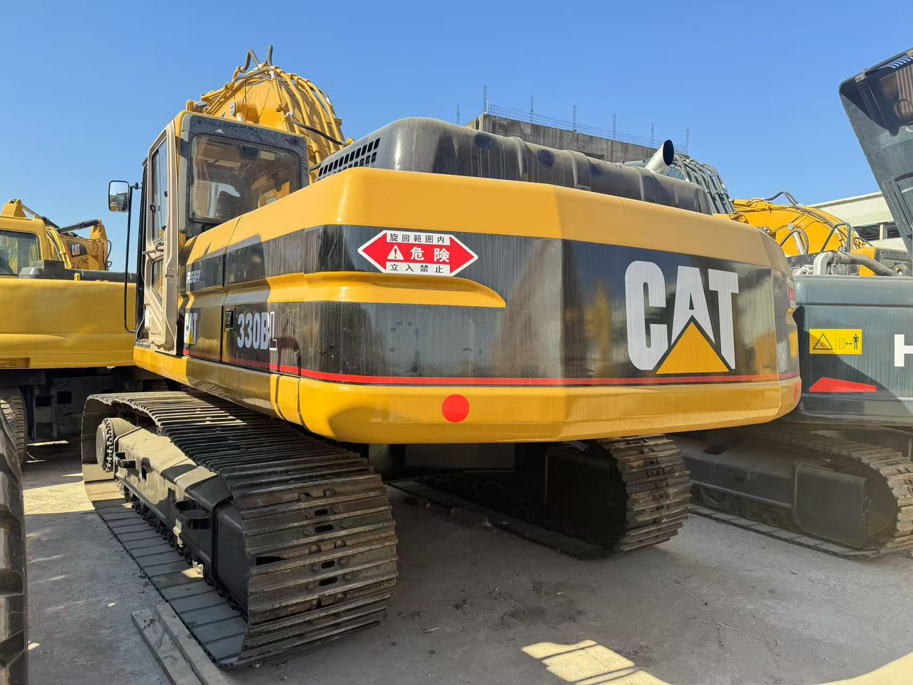 CATERPILLAR 330BL - Crawler excavator: picture 4 CATERPILLAR 330BL - Crawler excavator: picture 4
