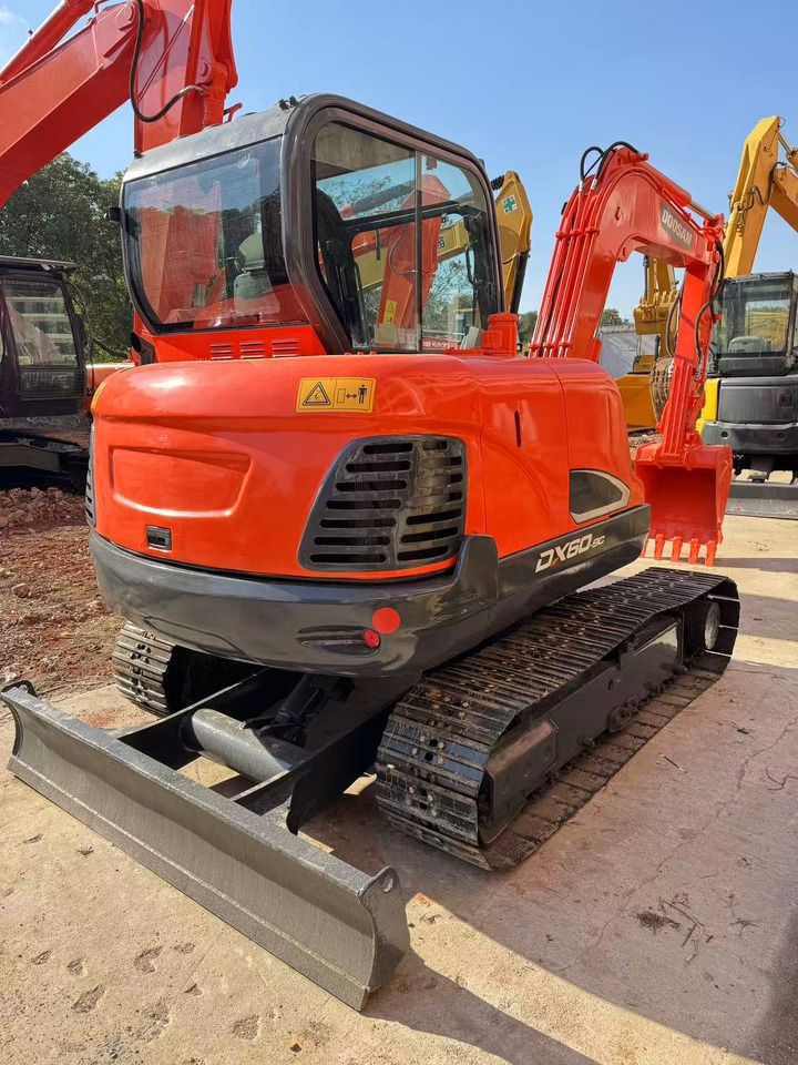 DOOSAN DX60-9C - Mini excavator: picture 1 DOOSAN DX60-9C - Mini excavator: picture 1
