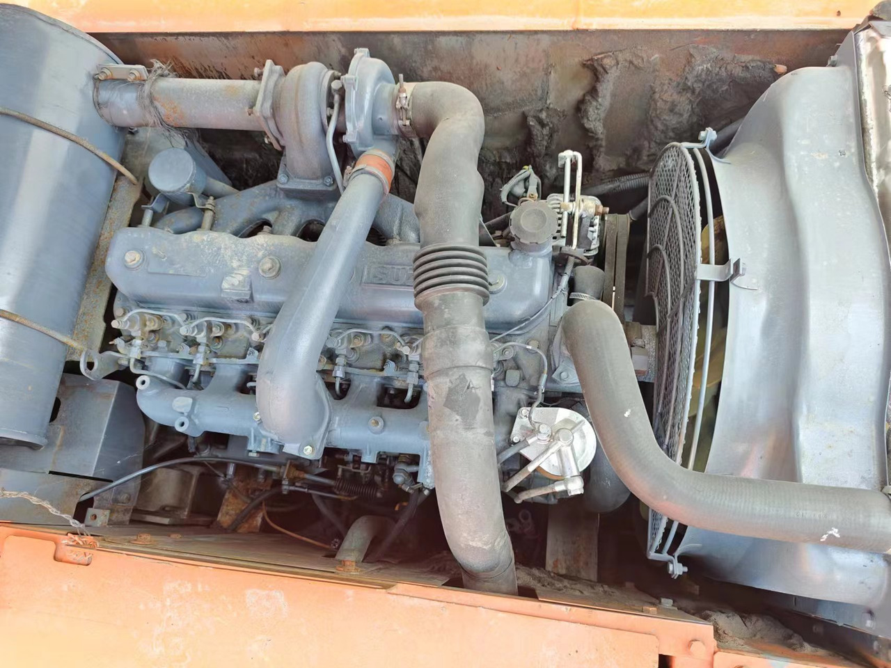 HITACHI EX200-5 - Crawler excavator: picture 4 HITACHI EX200-5 - Crawler excavator: picture 4