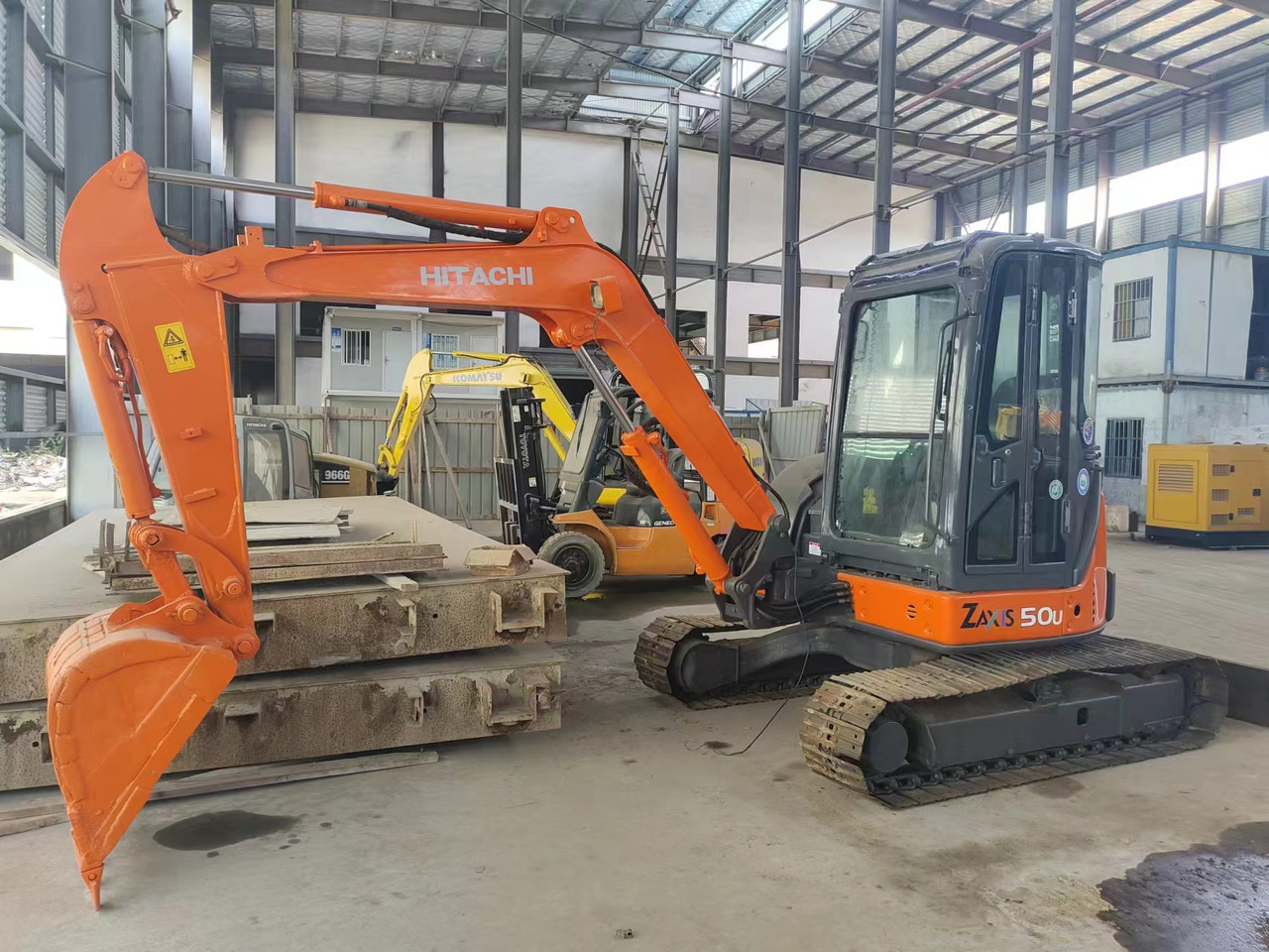 HITACHI ZX50U - Mini excavator: picture 1 HITACHI ZX50U - Mini excavator: picture 1