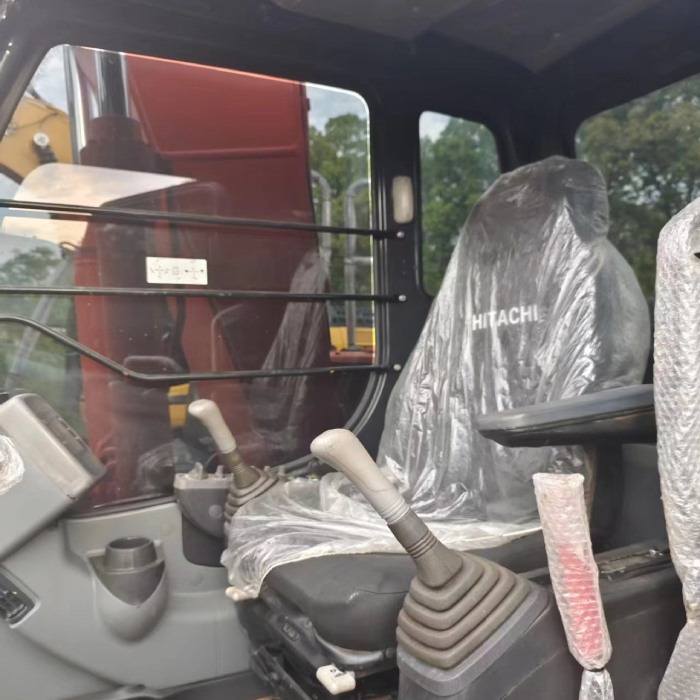 HITACHI zx120 - Crawler excavator: picture 5 HITACHI zx120 - Crawler excavator: picture 5