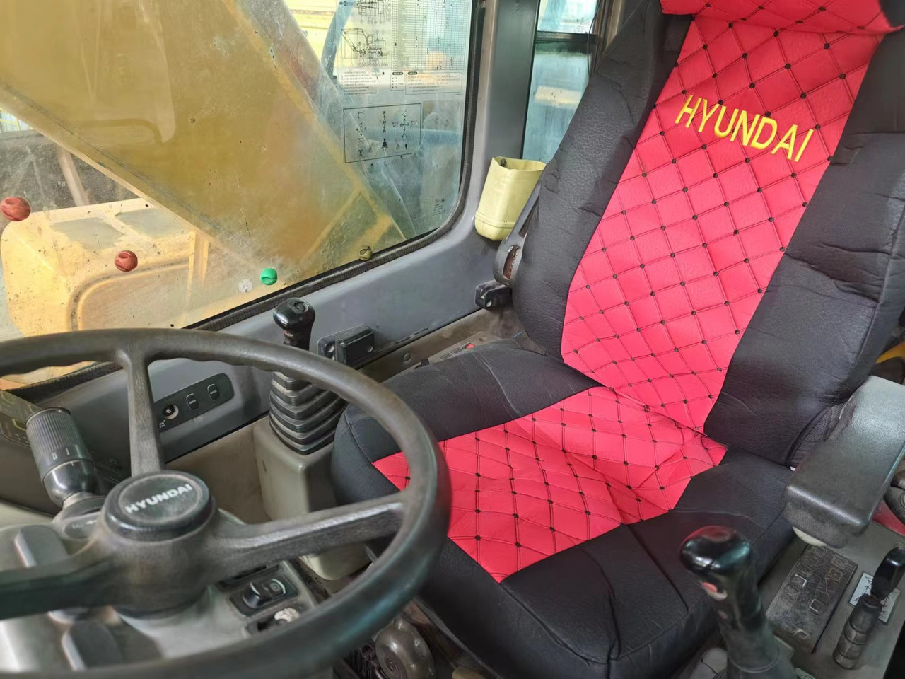 Leasing of HYUNDAI 210W-7 HYUNDAI 210W-7: picture 6