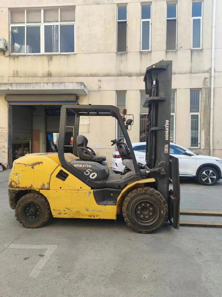 KOMATSU FD50 original - Diesel forklift: picture 1 KOMATSU FD50 original - Diesel forklift: picture 1