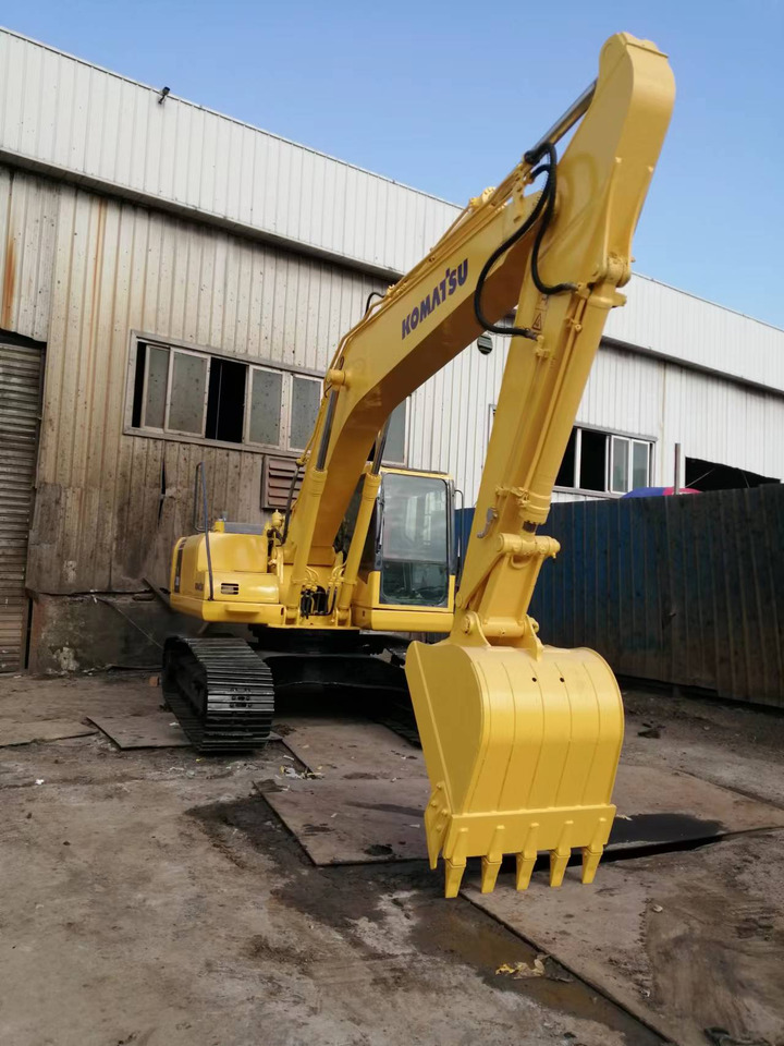 Crawler excavator KOMATSU PC200-7: picture 7