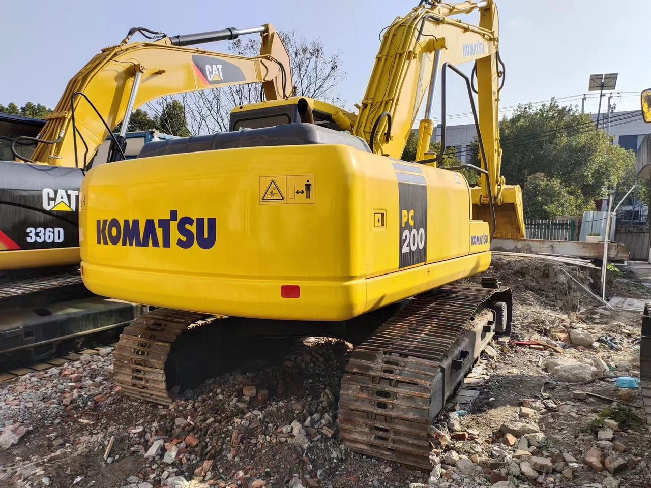 Crawler excavator KOMATSU PC200-7: picture 6