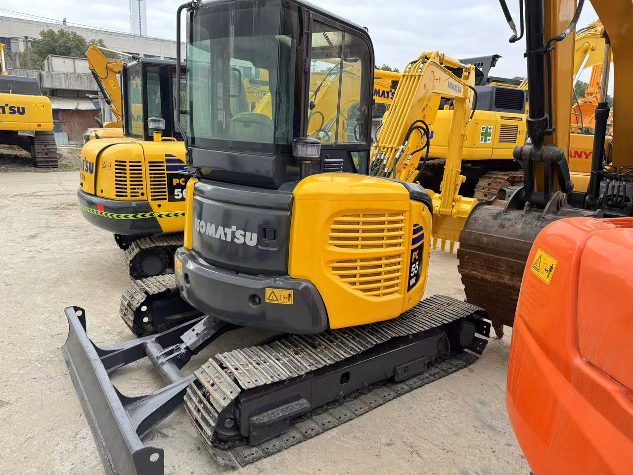 KOMATSU PC55MR - Mini excavator: picture 1 KOMATSU PC55MR - Mini excavator: picture 1