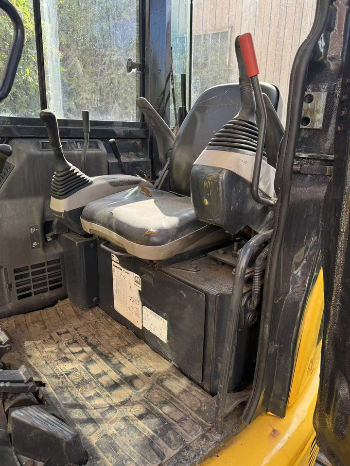 KOMATSU PC55MR - Mini excavator: picture 4 KOMATSU PC55MR - Mini excavator: picture 4