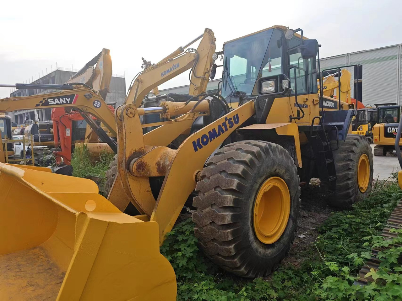 KOMATSU WA380-6 - Wheel loader: picture 1 KOMATSU WA380-6 - Wheel loader: picture 1