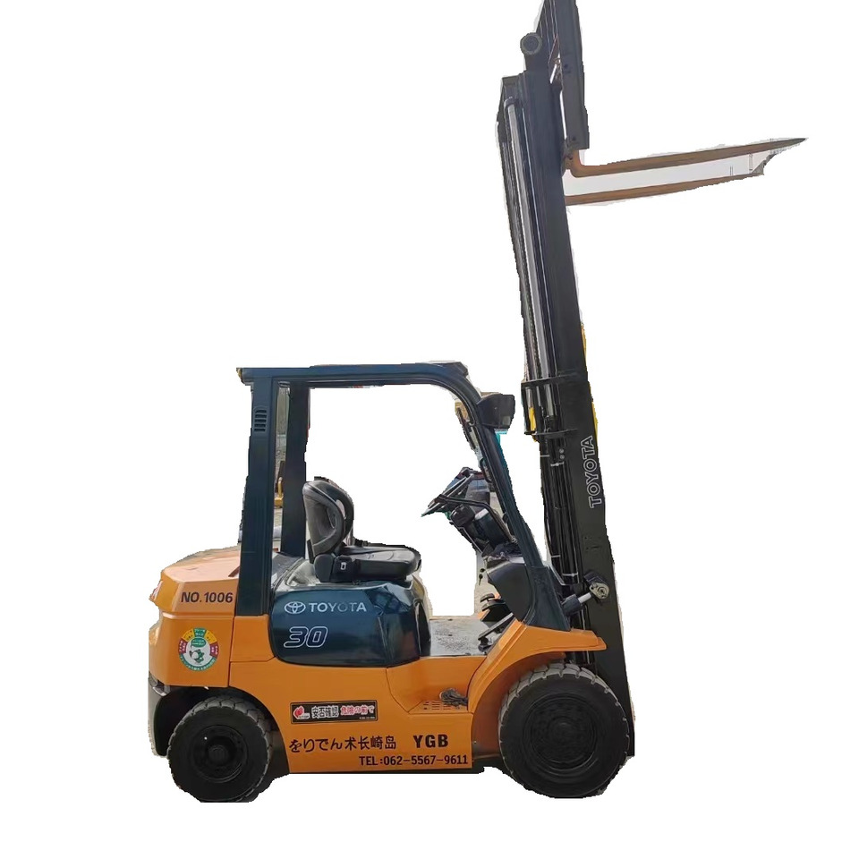 TOYOTA FD30 - Diesel forklift: picture 3 TOYOTA FD30 - Diesel forklift: picture 3