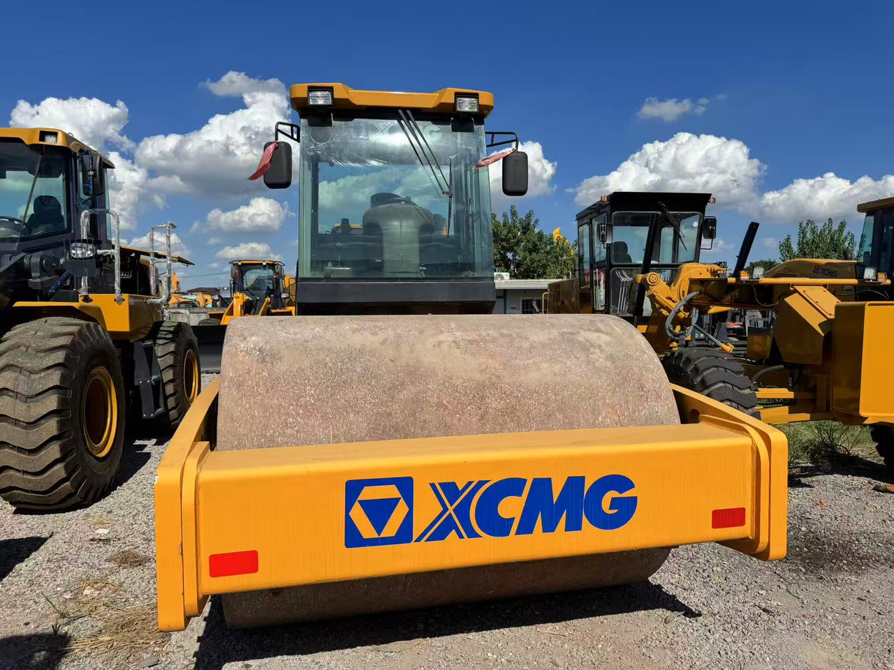 XCMG XS263J - Road roller: picture 5 XCMG XS263J - Road roller: picture 5