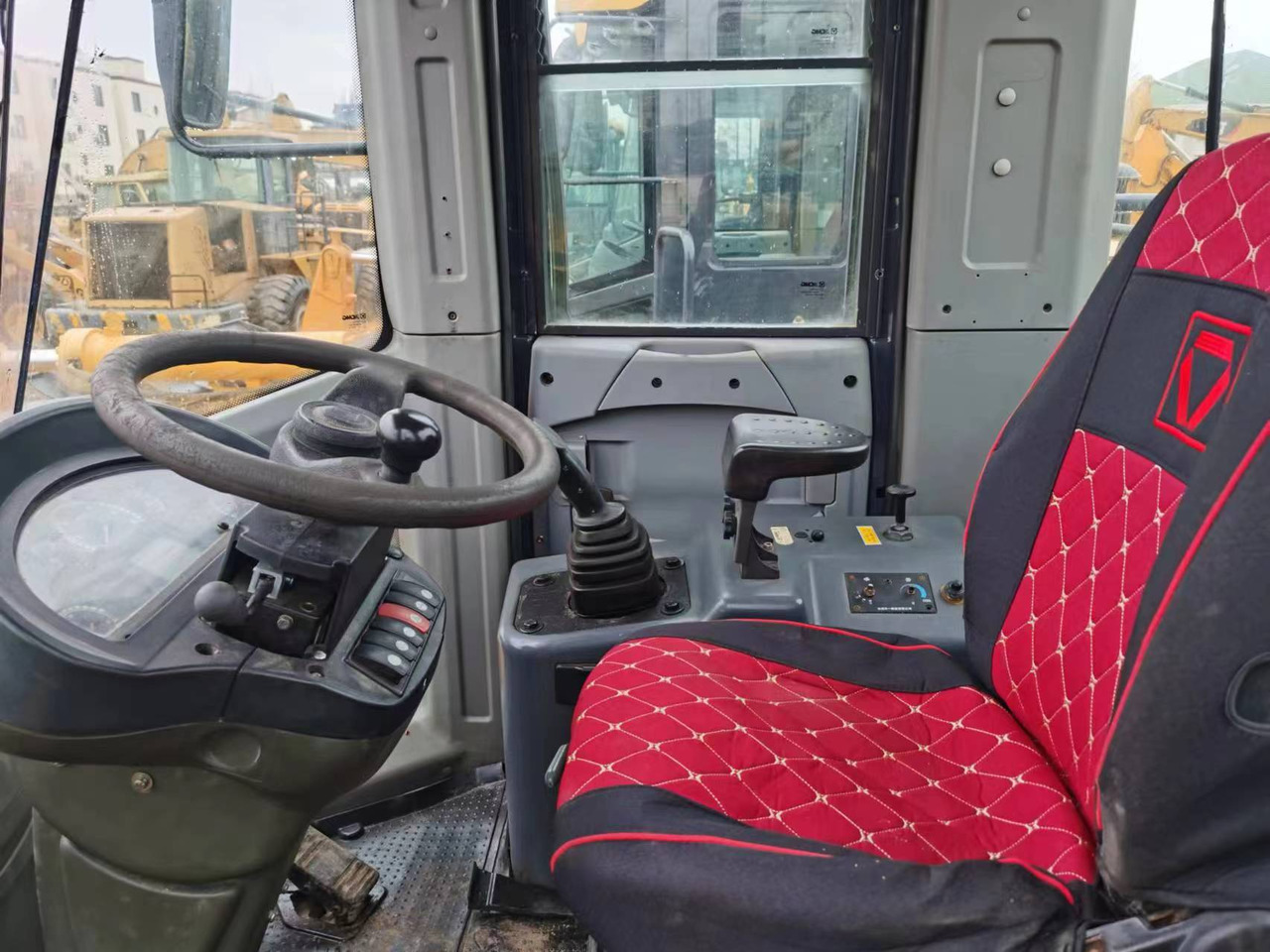 XCMG ZL50GN 95%new good condition 5Ton loader - Wheel loader: picture 4 XCMG ZL50GN 95%new good condition 5Ton loader - Wheel loader: picture 4