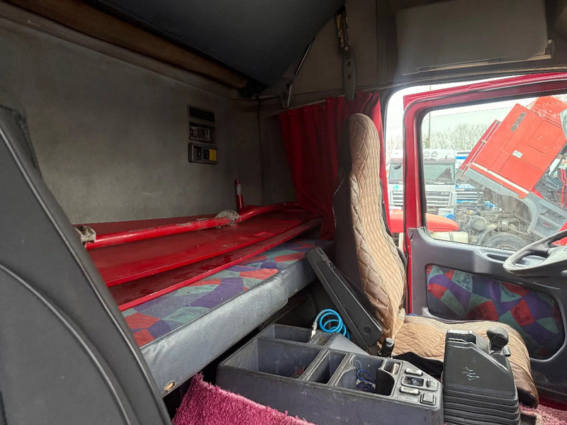 Tractor unit Mercedes-Benz Actros 1843 3 pedals: picture 14