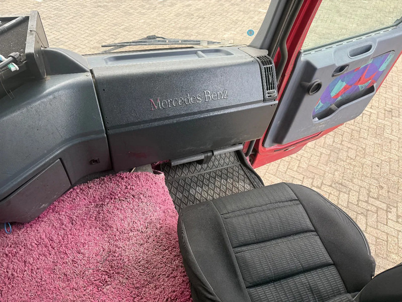 Tractor unit Mercedes-Benz Actros 1843 3 pedals: picture 13