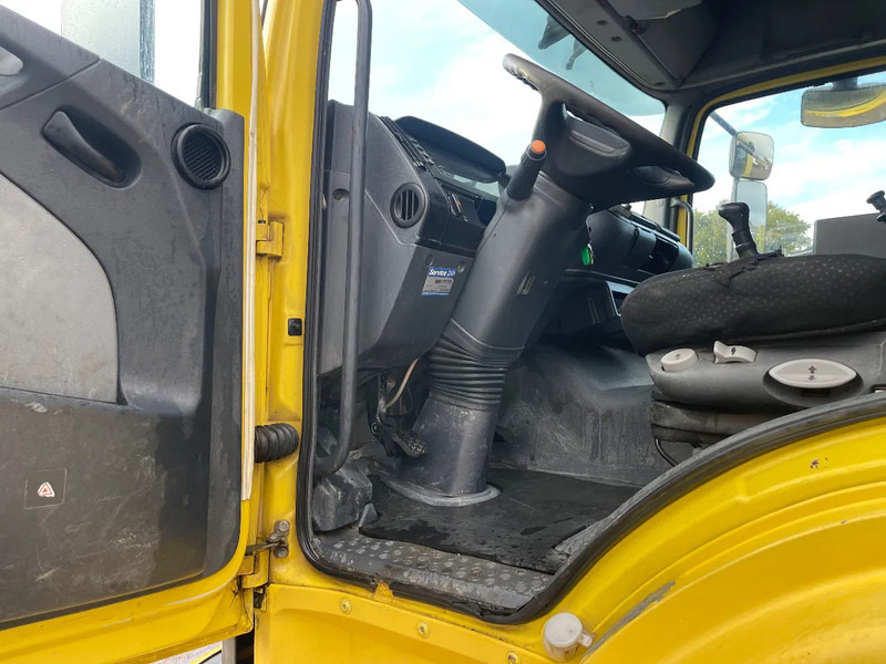 Tractor unit Mercedes-Benz Axor 1843 Tractor unit: picture 9
