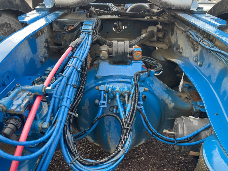 Tractor unit Mercedes-Benz Axor 1843 Tractor unit: picture 19