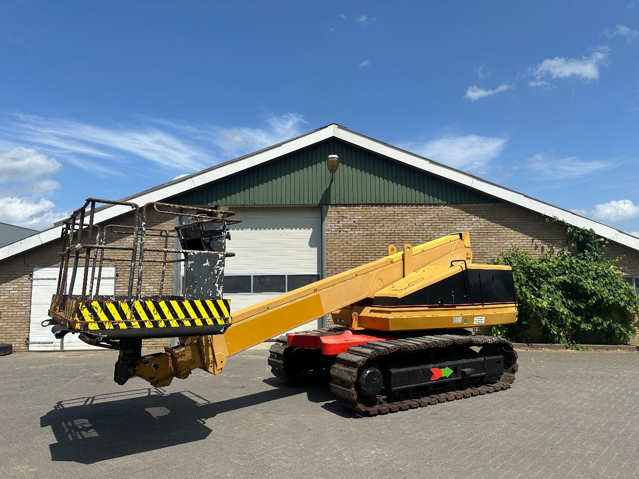 Aichi RZ150 - Telescopic boom: picture 1 Aichi RZ150 - Telescopic boom: picture 1