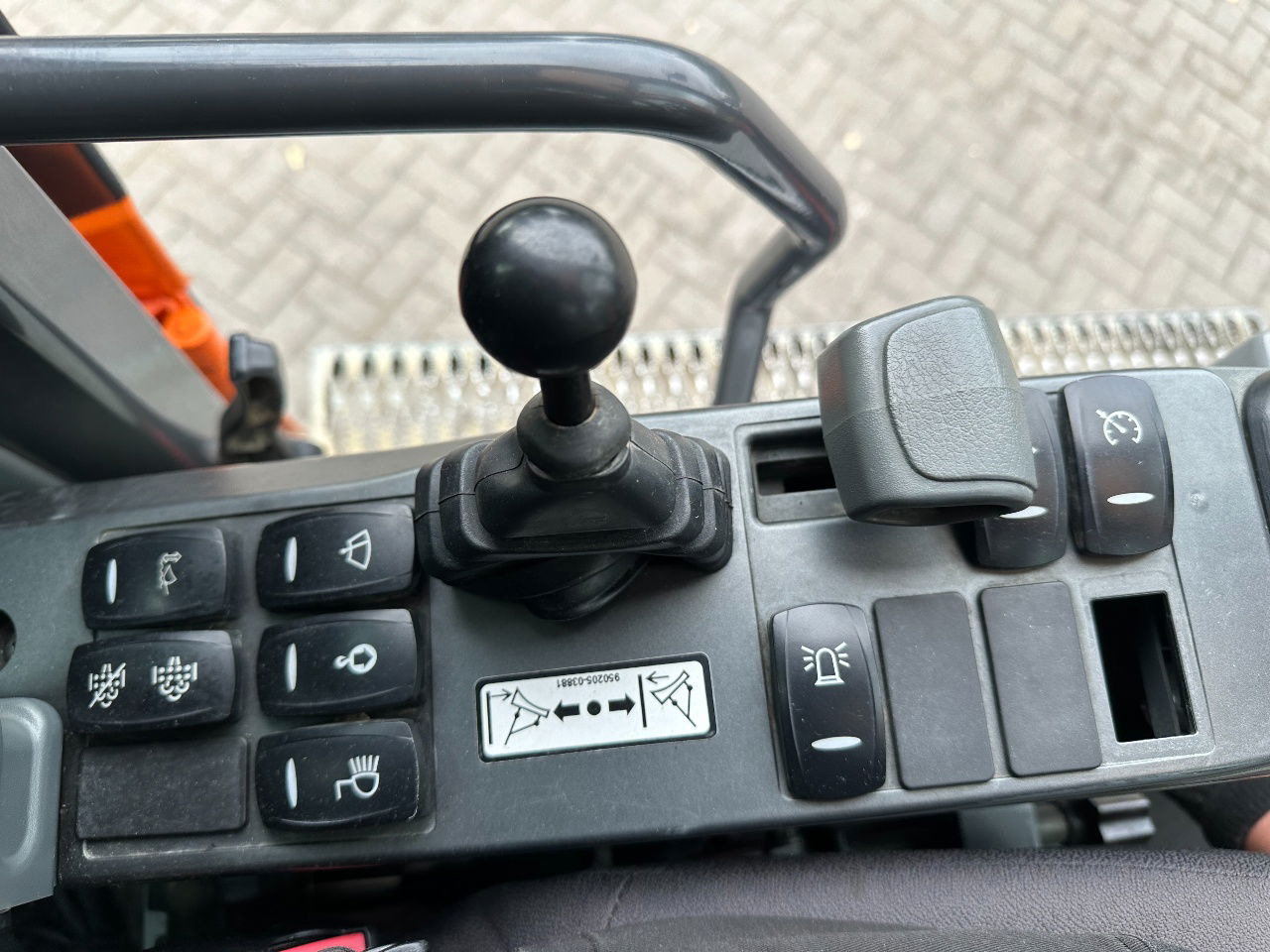 Wheel excavator Doosan DX140W-5: picture 16 Wheel excavator Doosan DX140W-5: picture 16