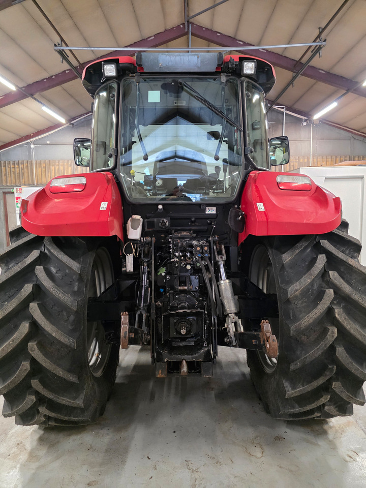 CASE IH Farmall 115U - Farm tractor: picture 4 CASE IH Farmall 115U - Farm tractor: picture 4