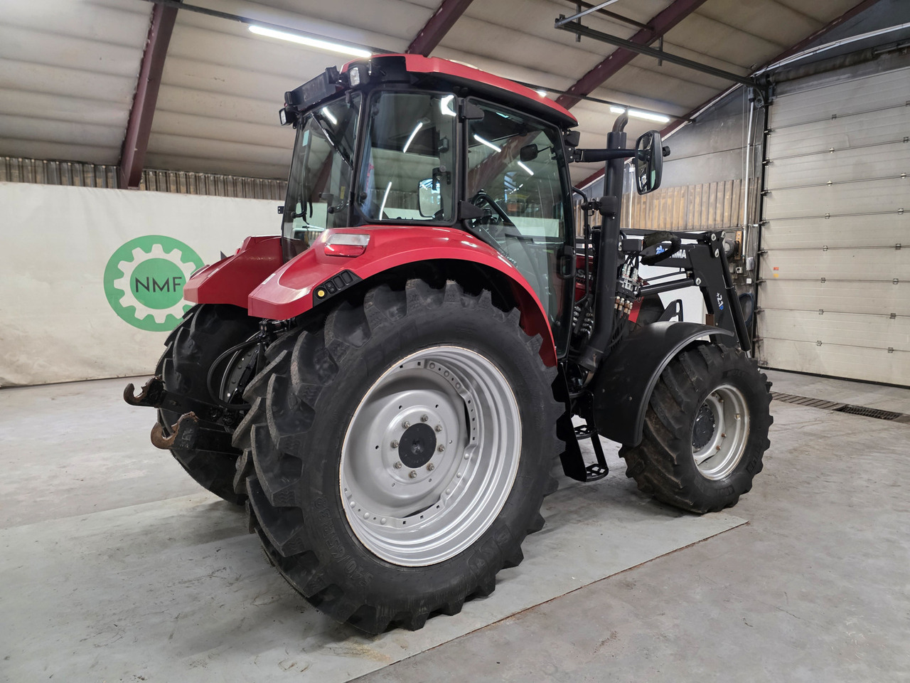 CASE IH Farmall 115U - Farm tractor: picture 5 CASE IH Farmall 115U - Farm tractor: picture 5