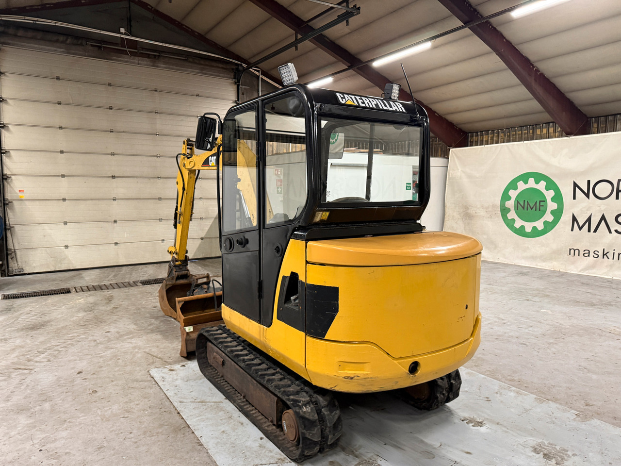 Cat 302,5 - Mini excavator: picture 3 Cat 302,5 - Mini excavator: picture 3