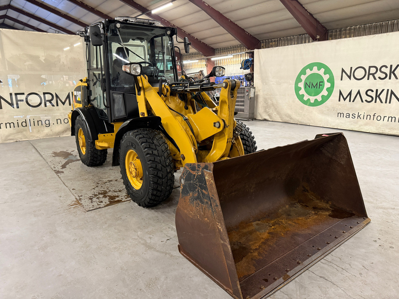 Wheel loader Cat 906M High Flow, 40 km/t med skuff og plog # TIL LEIE#: picture 6