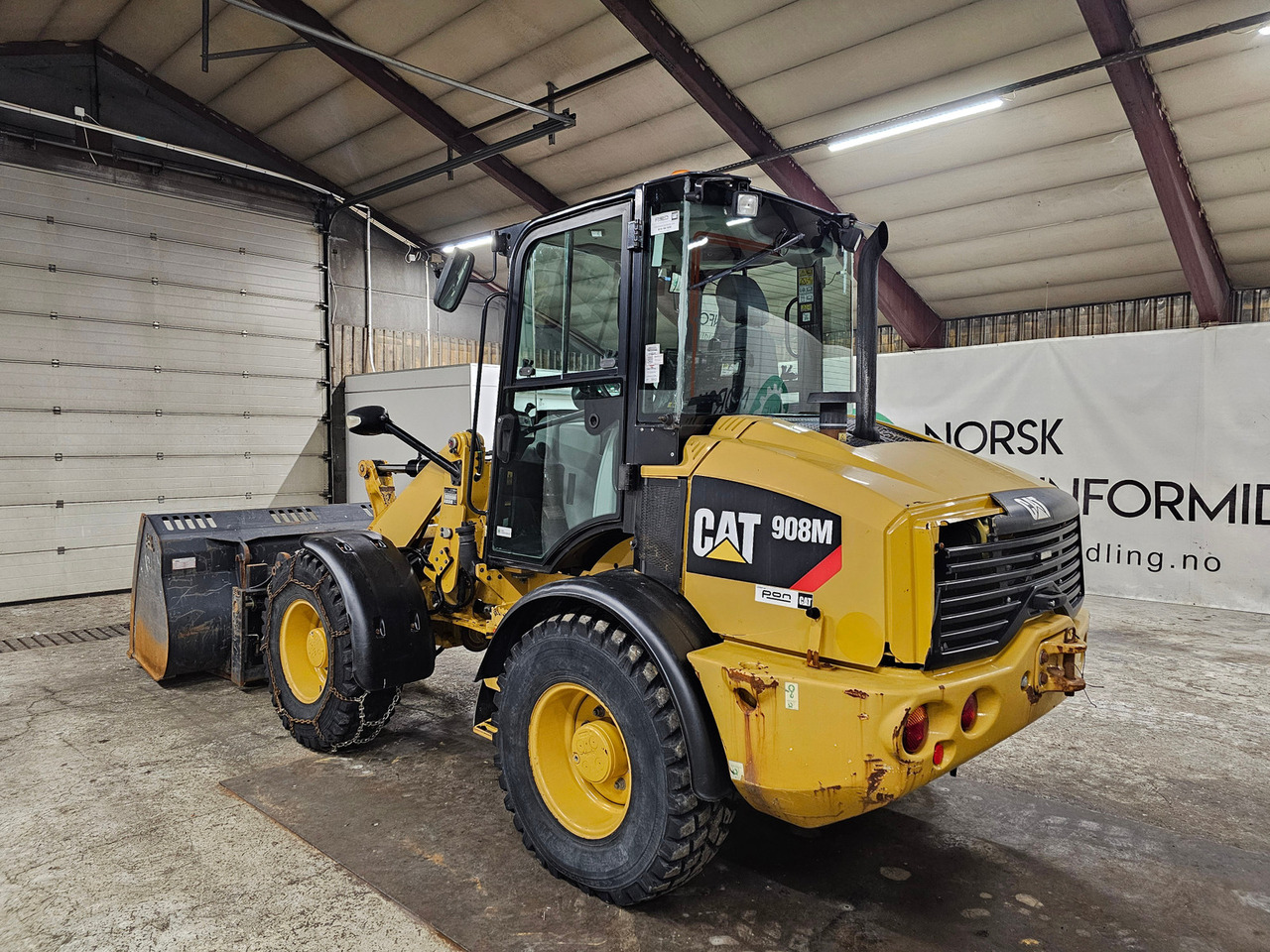 Cat 908M - Wheel loader: picture 3 Cat 908M - Wheel loader: picture 3