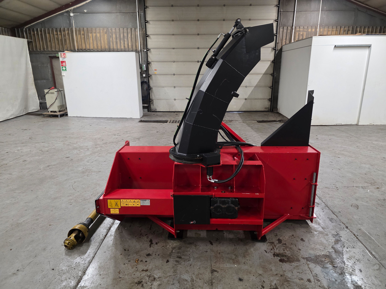 Westbjørn E-220 2 trinns med kantskjær, som ny. - Snow blower: picture 5 Westbjørn E-220 2 trinns med kantskjær, som ny. - Snow blower: picture 5