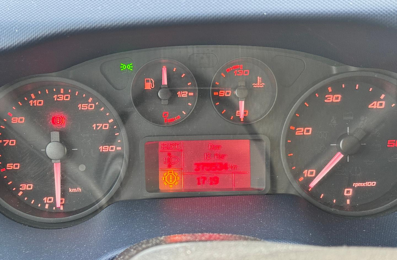 IVECO DAILY 35S16 - FRIGO - 2019 - Refrigerated van: picture 5 IVECO DAILY 35S16 - FRIGO - 2019 - Refrigerated van: picture 5