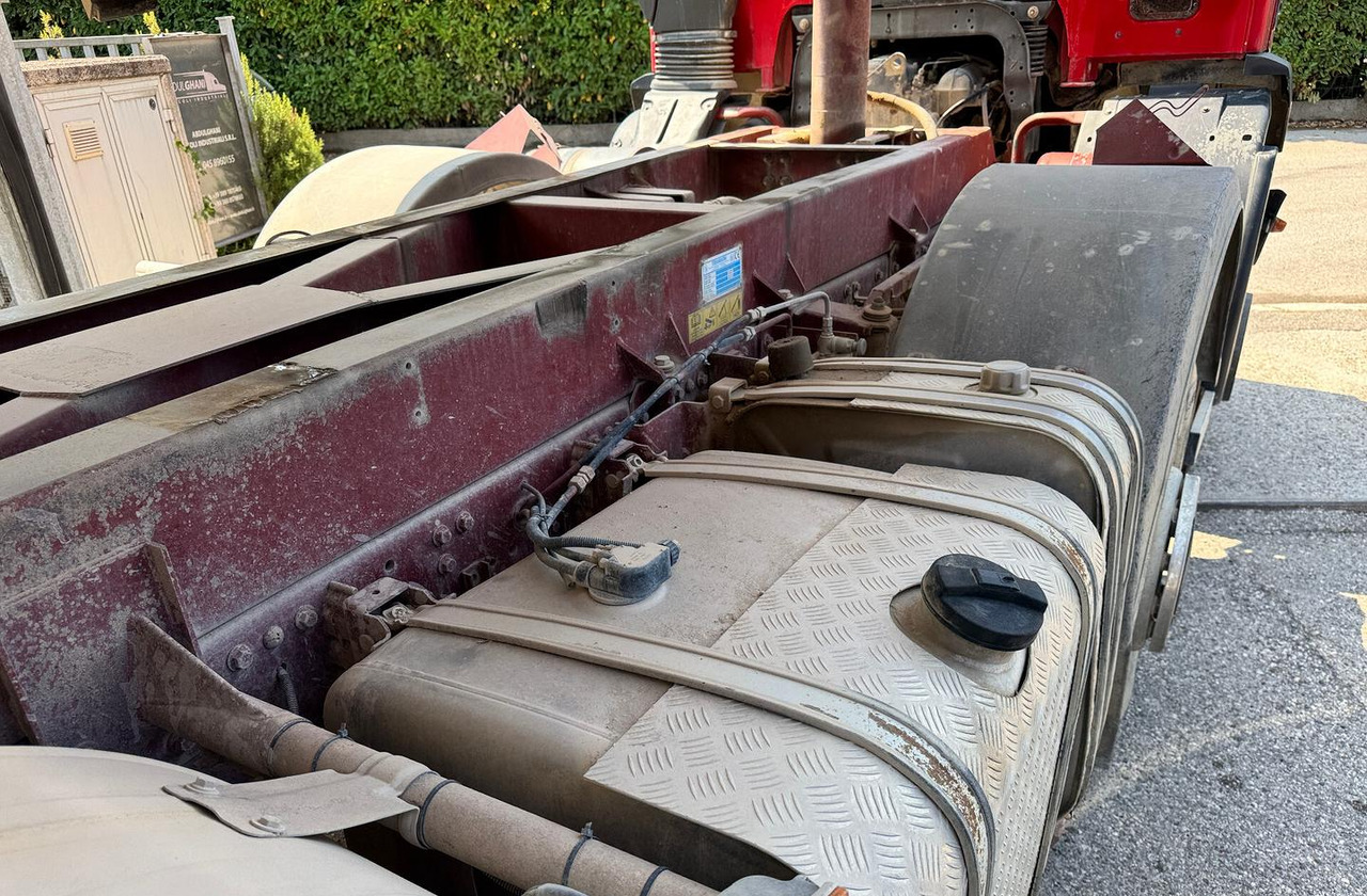 Leasing of IVECO TRAKKER 420 - 8X4 IVECO TRAKKER 420 - 8X4: picture 13 Leasing of IVECO TRAKKER 420 - 8X4 IVECO TRAKKER 420 - 8X4: picture 13